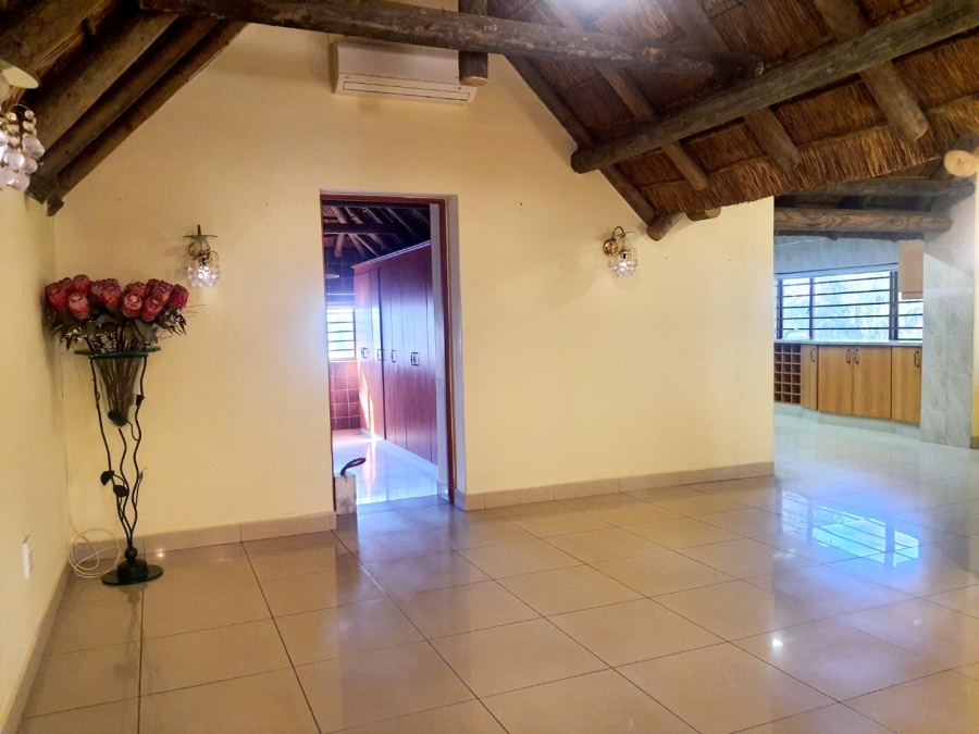 3 Bedroom Property for Sale in Menkenkop Western Cape